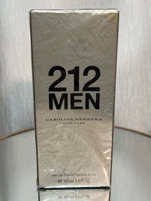 Carolina Herrera 212 Men original 1999 edt 100 ml. Vintage 1999 sealed.