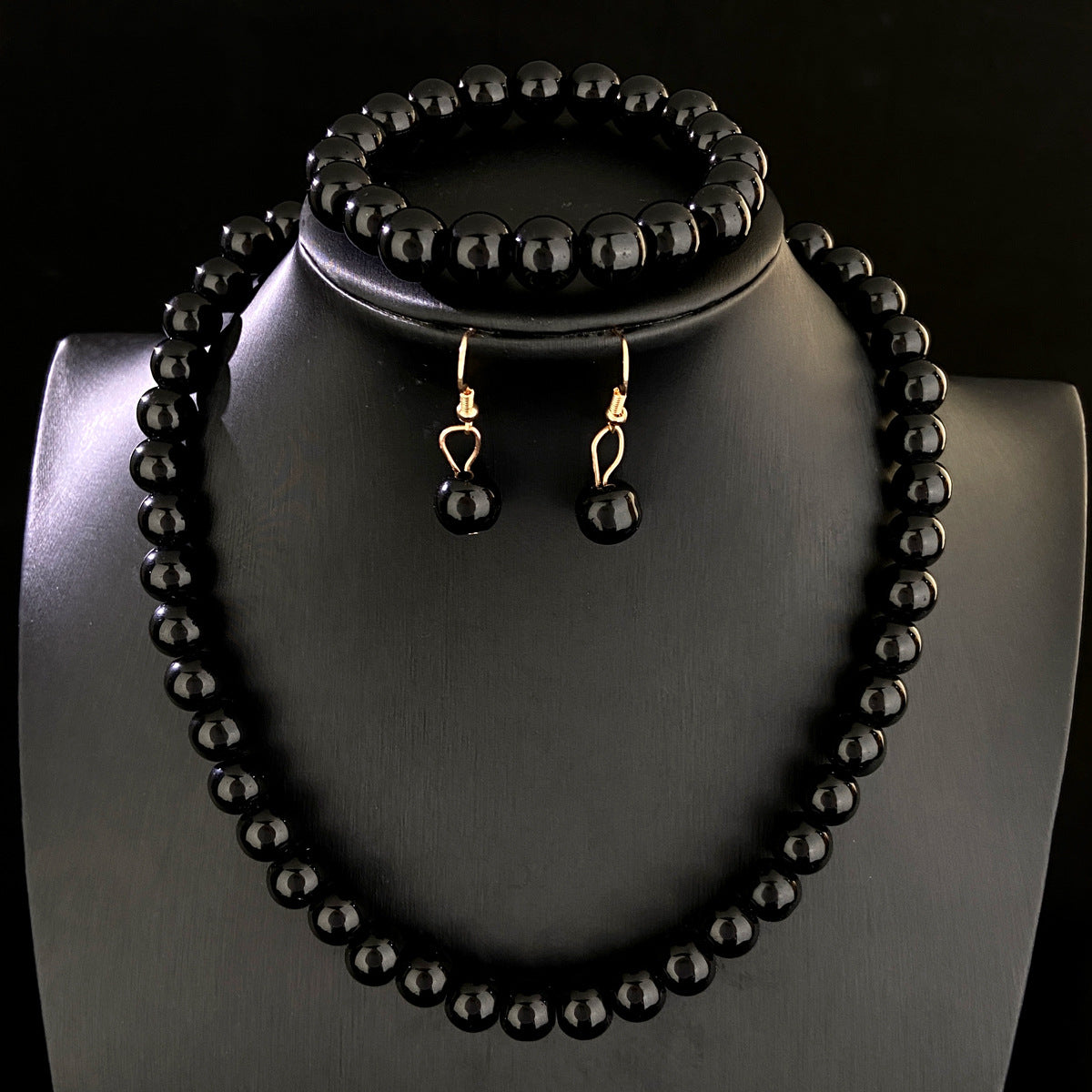 White Pearl Necklace & Earrings Set for Pakistani Women